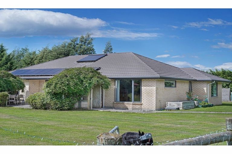 Photo of property in 1117 Downs Road, West Eyreton, Rangiora, 7475