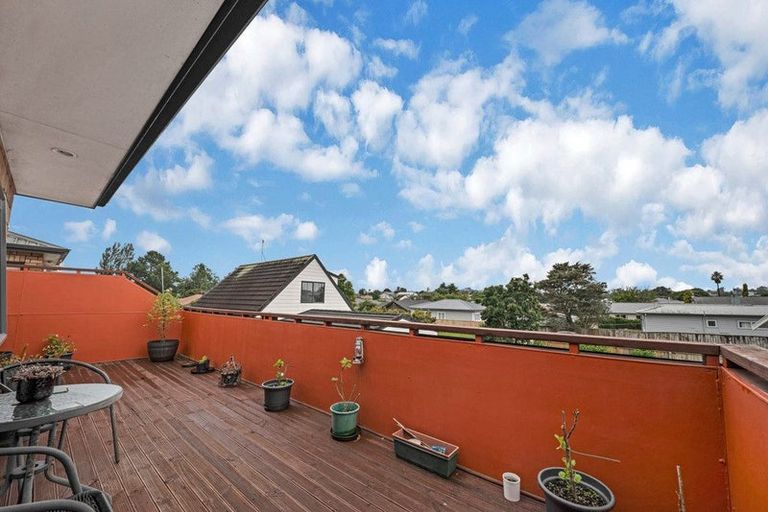 Photo of property in 1/24 Henderson Avenue, Tuakau, 2121