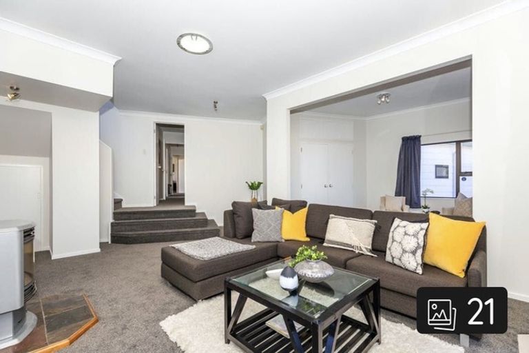 Photo of property in 33 Gilbass Avenue, Hamilton Lake, Hamilton, 3204