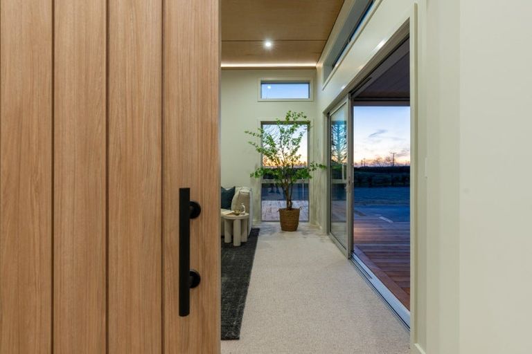 Photo of property in 28 Nickle Road, Cambridge, 3495