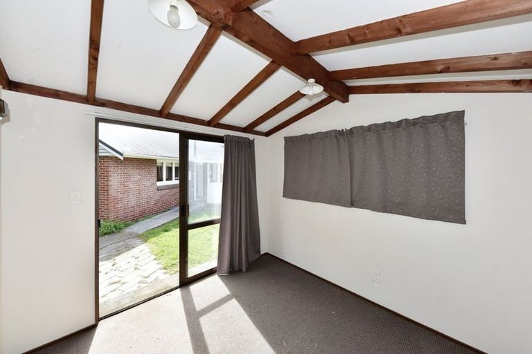 Photo of property in 15 Haig Place, Woolston, Christchurch, 8023