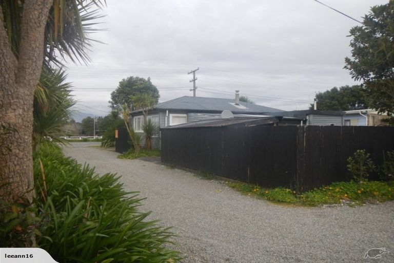 Photo of property in 2 Cape Foulwind Road, Carters Beach, Westport, 7892