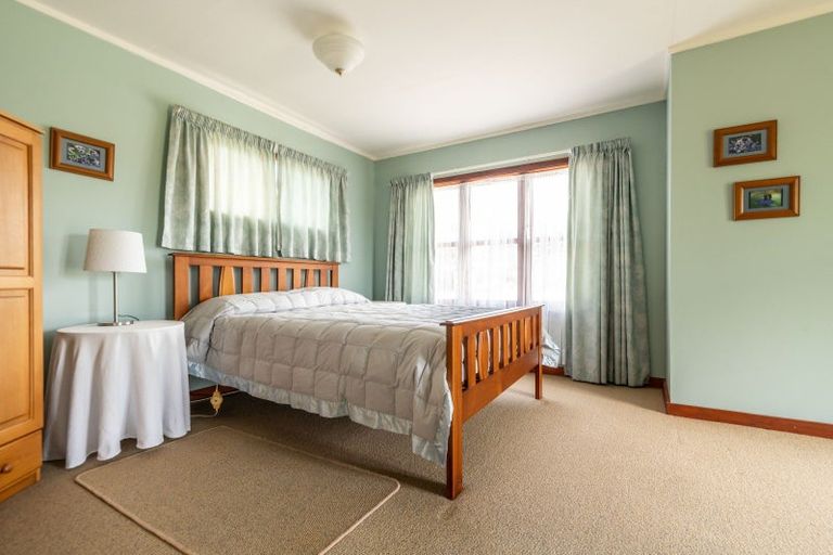 Photo of property in 93 Hall Road, Peacocke, Hamilton, 3282