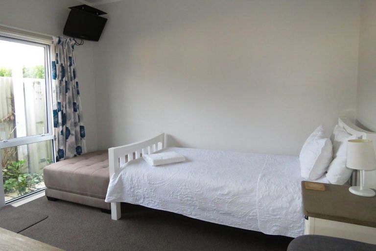 Photo of property in 68 Crampton Road, Reefton, 7830