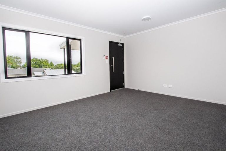 Photo of property in 205/17 Vialou Street, Hamilton Central, Hamilton, 3204