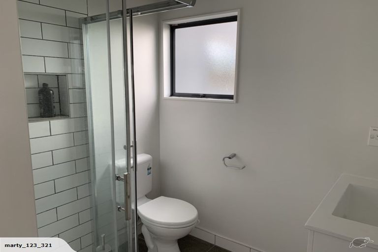 Photo of property in 52 Cunliffe Street, Churton Park, Wellington, 6037