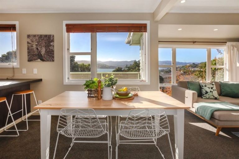 Photo of property in 1 Kenef Road, Paremata, Porirua, 5024