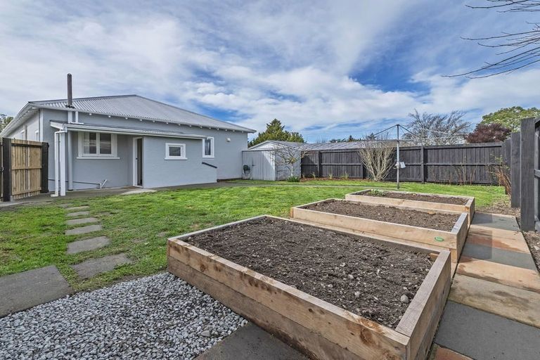 Photo of property in 15 Fulham Street, Islington, Christchurch, 8042