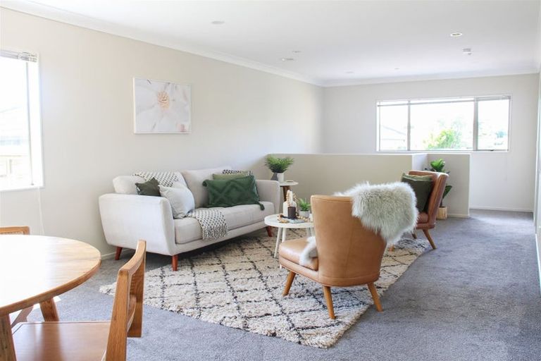 Photo of property in 24 Erlestoke Crescent, Churton Park, Wellington, 6037