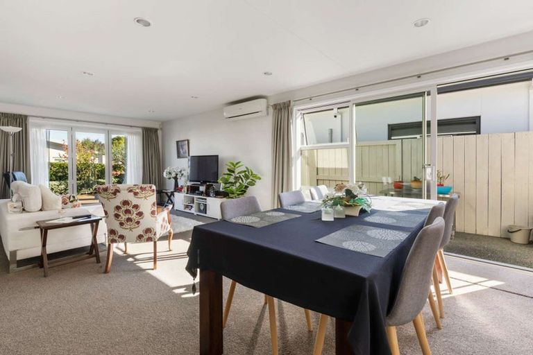 Photo of property in 8 Aubrey Way, Brookfield, Tauranga, 3110