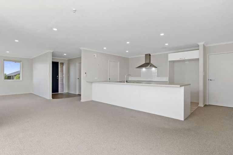 Photo of property in 39 Lake Drive, Tikipunga, Whangarei, 0112