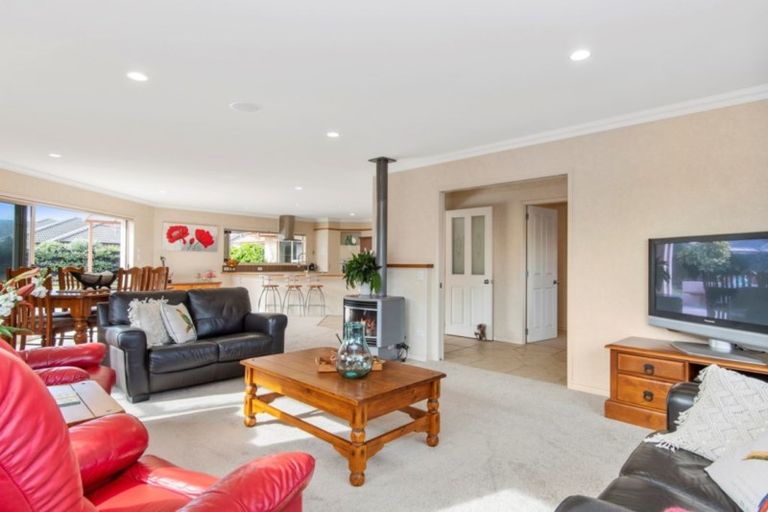 Photo of property in 565 Gloucester Road, Papamoa Beach, Papamoa, 3118