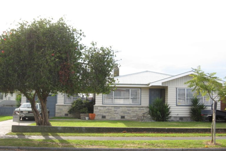 Photo of property in 2 Morgan Avenue, Marewa, Napier, 4110