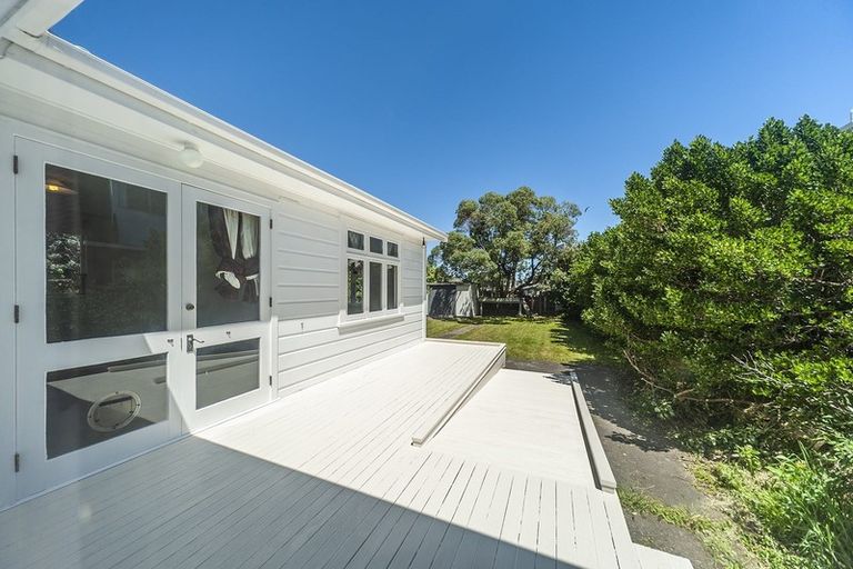Photo of property in 60 Brussels Street, Miramar, Wellington, 6022