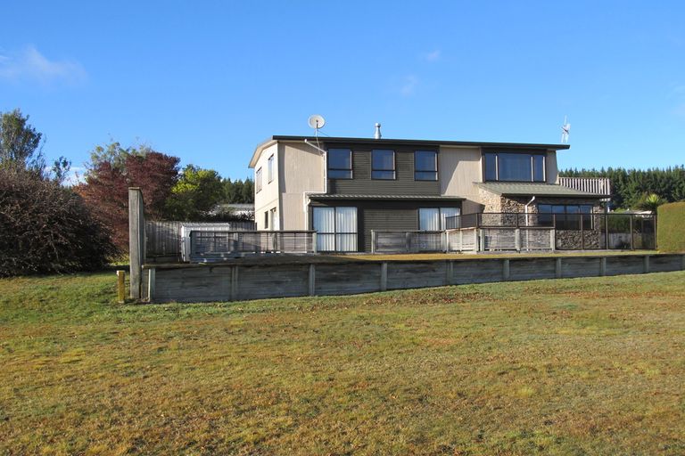 Photo of property in 23 Rowena Crescent, Motuoapa, Turangi, 3382