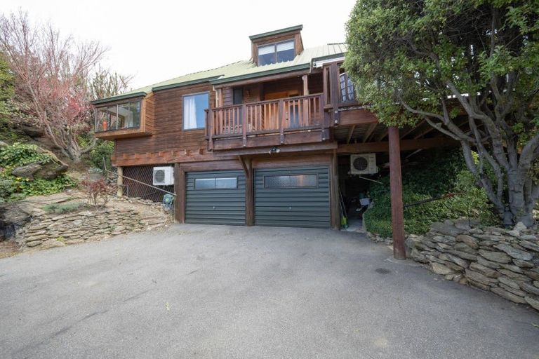 Photo of property in 1 Craig Place, Bridge Hill, Alexandra, 9320