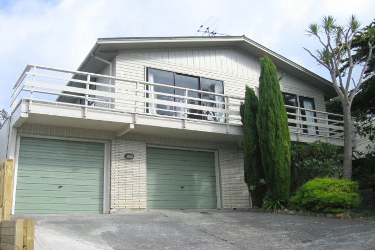 Photo of property in 11 Kaikoura Street, Maupuia, Wellington, 6022