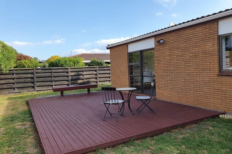 Photo of property in 1/30 Vivian Wilson Drive, Eastern Beach, Auckland, 2012