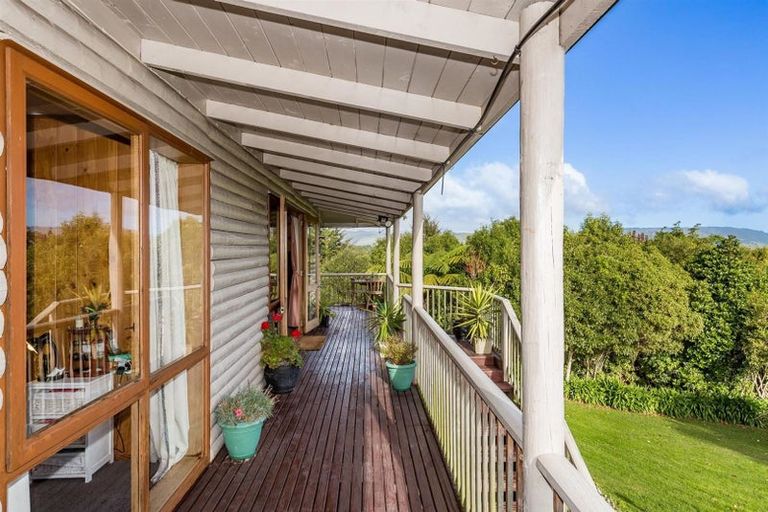 Photo of property in 104 Ringawhati Road, Otaki, 5583