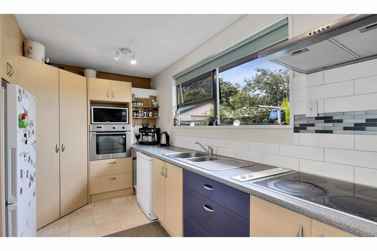 Photo of property in 11 Kowai Place, Amberley, 7410