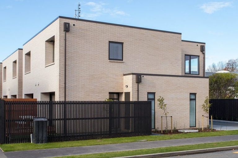 Photo of property in 2/44 Winchester Street, Merivale, Christchurch, 8014