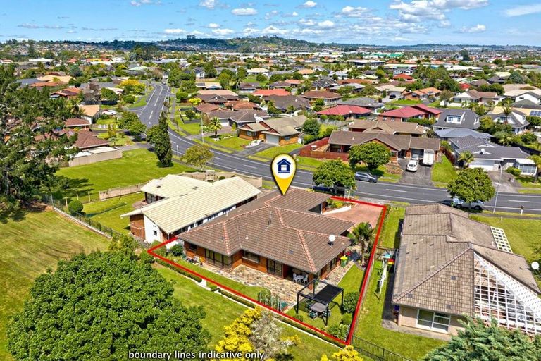 Photo of property in 45 Golfland Drive, Golflands, Auckland, 2013