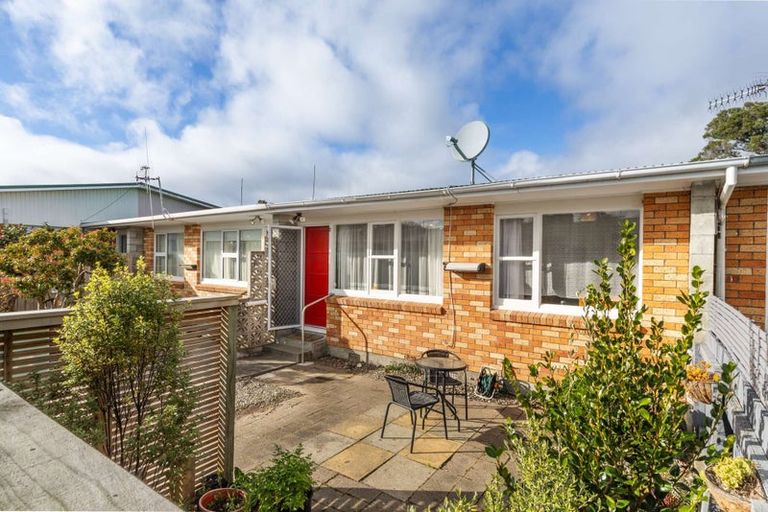 Photo of property in 1/84 Linton Street, West End, Palmerston North, 4410