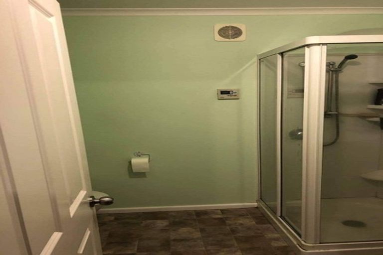 Photo of property in 137 Cambridge Street, Levin, 5510