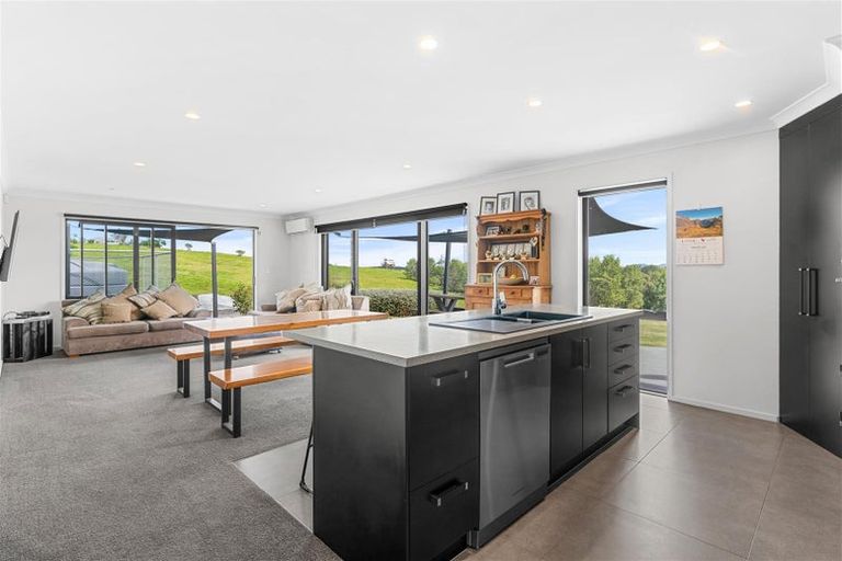 Photo of property in 470 Oruawharo Road, Oruawharo, Wellsford, 0975