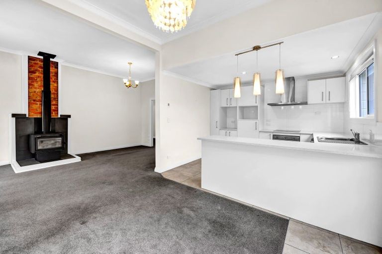 Photo of property in 35 Cordelia Street, Stratford, 4332