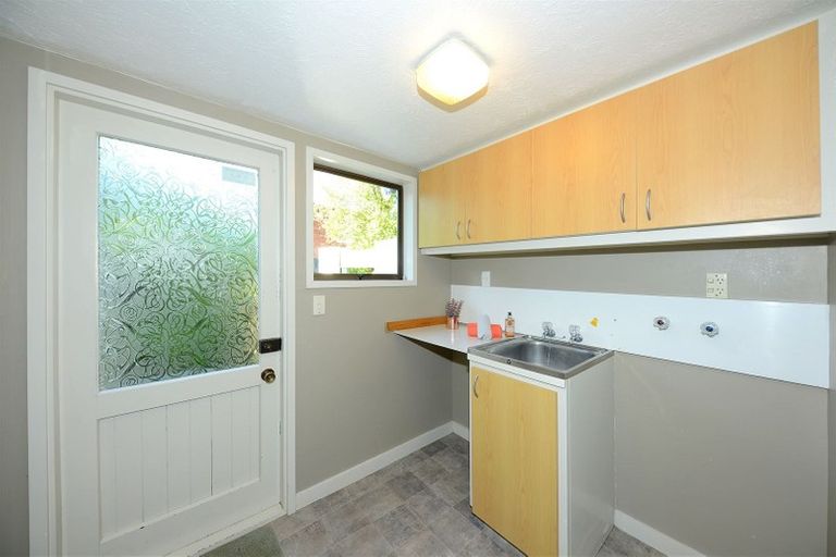 Photo of property in 14 Strathean Avenue, Avonhead, Christchurch, 8042