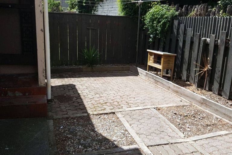 Photo of property in 4/409 Lyndon Road West, Hastings, 4122