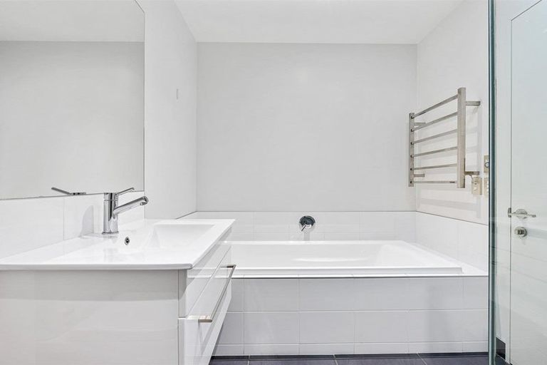 Photo of property in 32b Bishop Street, St Albans, Christchurch, 8014