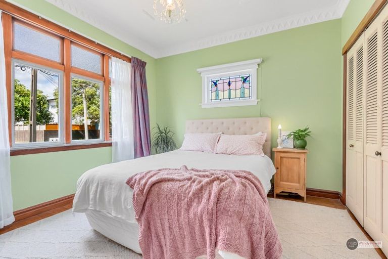 Photo of property in 7 Pitt Street, Moera, Lower Hutt, 5010