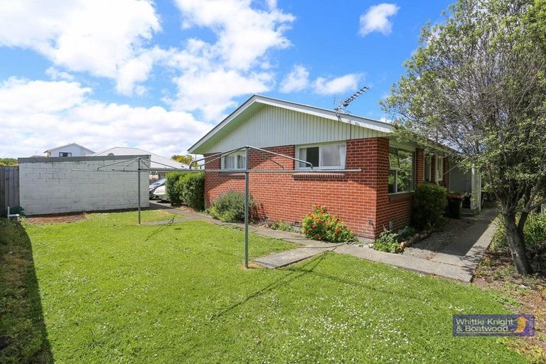 Photo of property in 4/65 Matipo Street, Riccarton, Christchurch, 8041