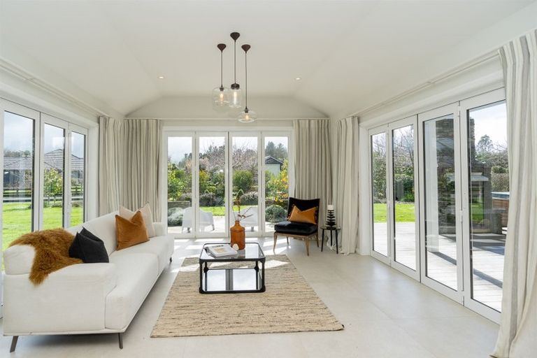 Photo of property in 2 September Grove, Tamahere, Hamilton, 3283