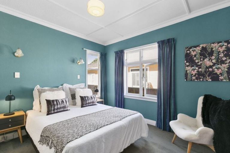 Photo of property in 62 Miramar Avenue, Miramar, Wellington, 6022