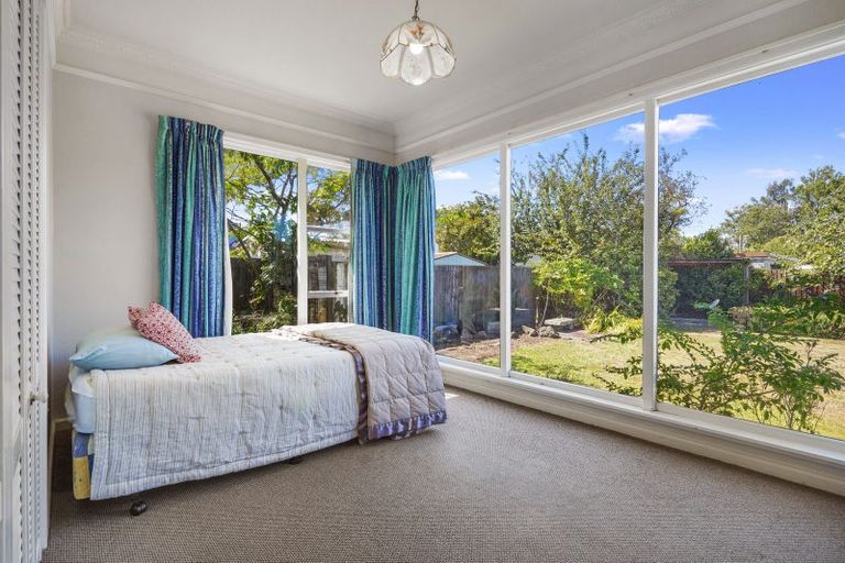 Photo of property in 127 Francis Avenue, Mairehau, Christchurch, 8013