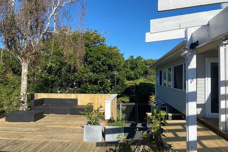 Photo of property in 65 Hebron Road, Waiake, Auckland, 0630
