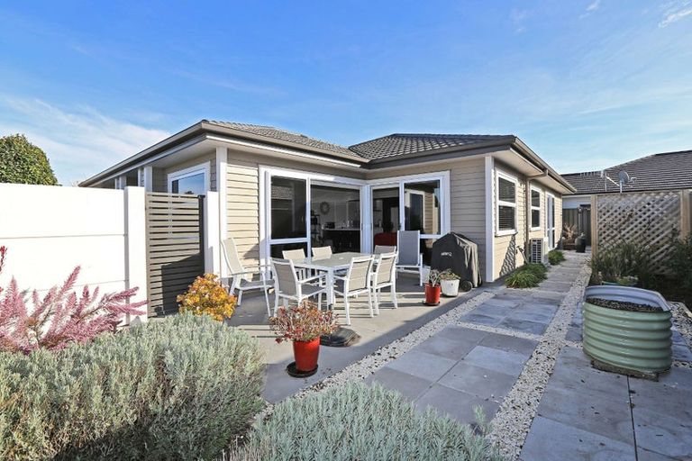 Photo of property in 2 Nichol Place, Greenmeadows, Napier, 4112