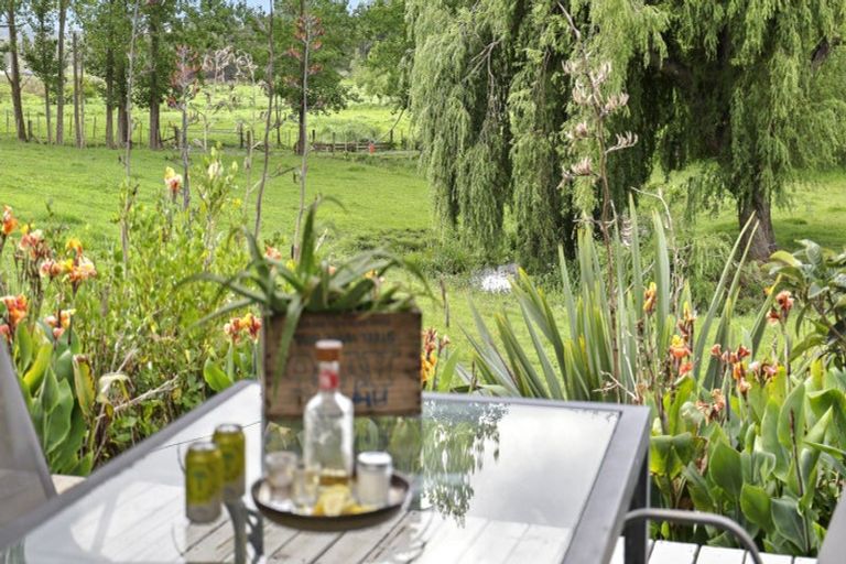 Photo of property in 551 Old Woodcocks Road, Kaipara Flats, Warkworth, 0981