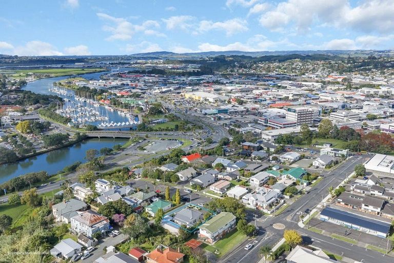 Photo of property in 3 Grey Street, Regent, Whangarei, 0112
