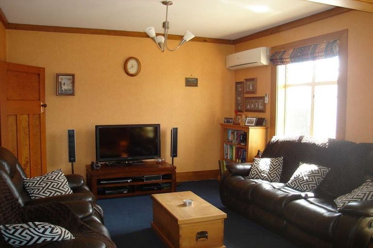 Photo of property in 73 Jenkin Street, Strathern, Invercargill, 9812