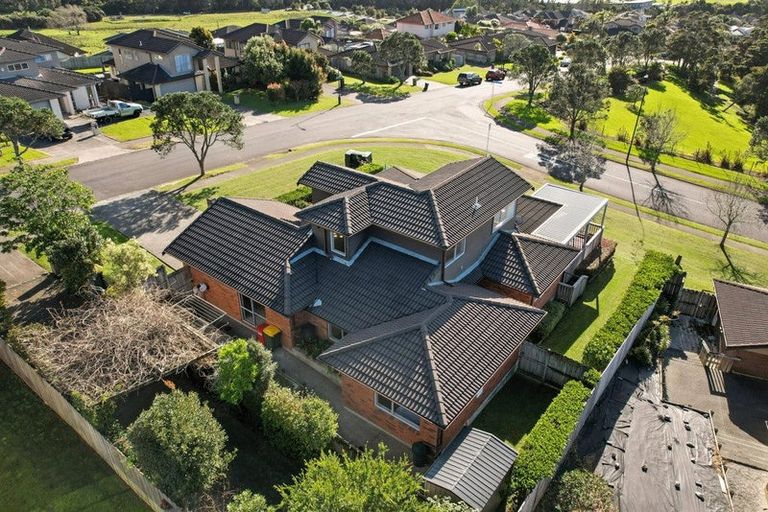 Photo of property in 13 Anchorite Way, Red Beach, 0932