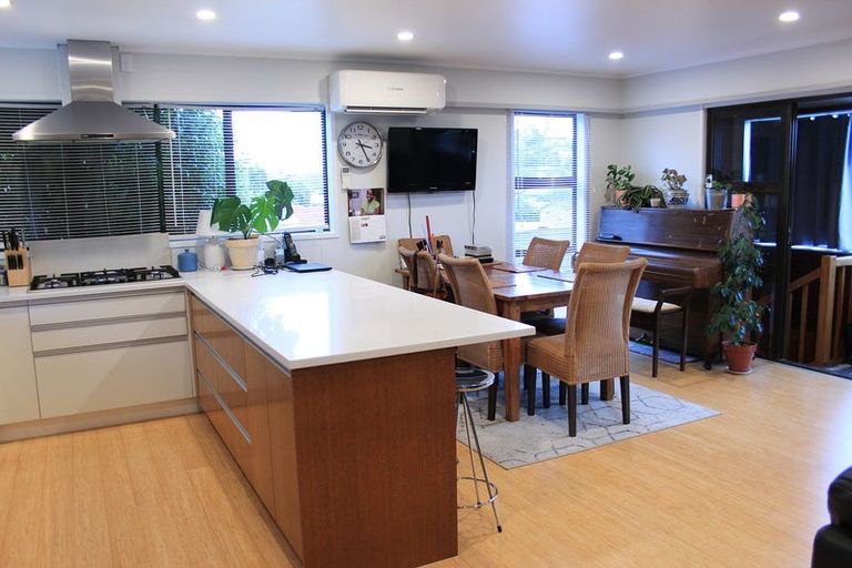 Photo of property in 65 Bremworth Avenue, Dinsdale, Hamilton, 3204