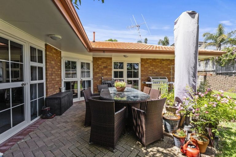 Photo of property in 35 Cromwell Drive, Fitzroy, Hamilton, 3206