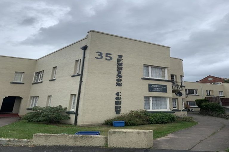 Photo of property in 1/35 Tennyson Street, Dunedin Central, Dunedin, 9016