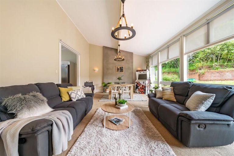 Photo of property in 30 Marlborough Street, Silverstream, Upper Hutt, 5019