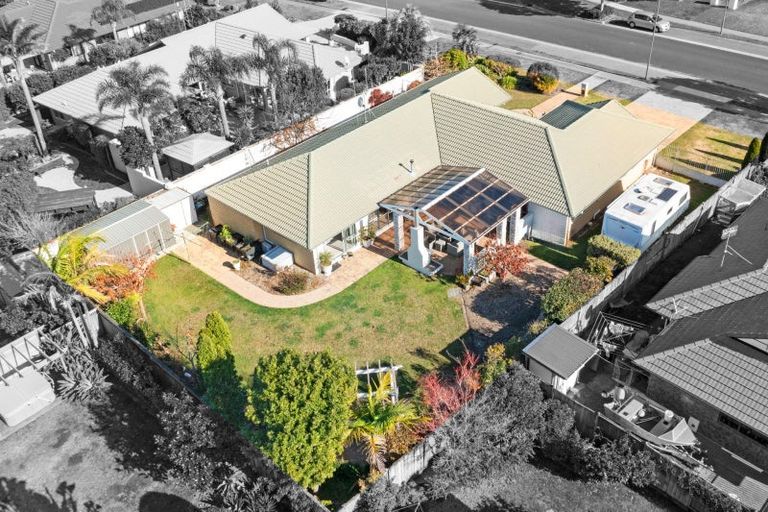 Photo of property in 69 Palm Beach Boulevard, Papamoa Beach, Papamoa, 3118