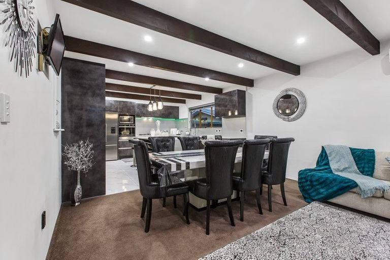 Photo of property in 18 Kohinoor Avenue, Mangere, Auckland, 2022